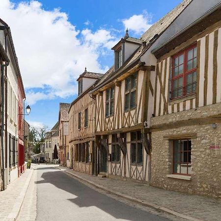 Ogaux Vieux Remparts Hotel Provins Bagian luar foto