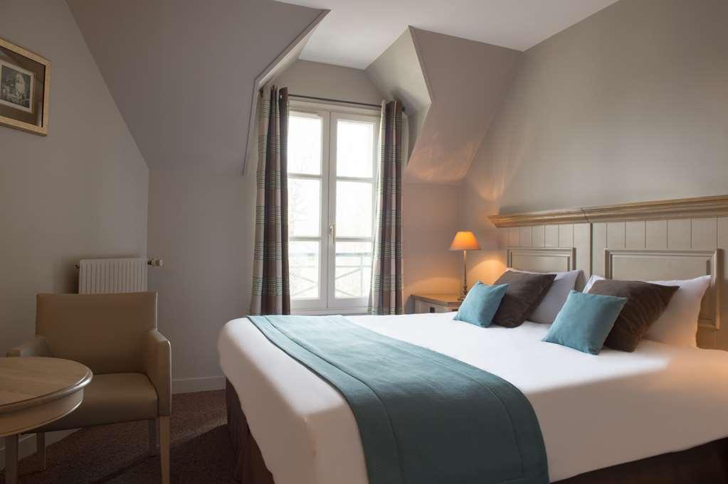 Ogaux Vieux Remparts Hotel Provins Ruang foto
